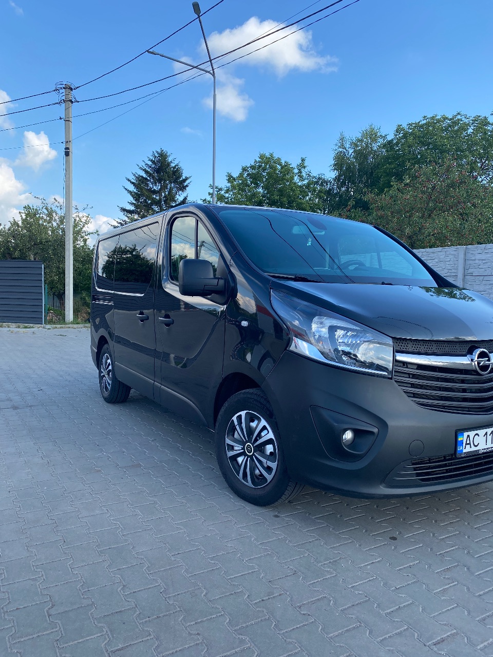 Opel Vivaro - фото 3