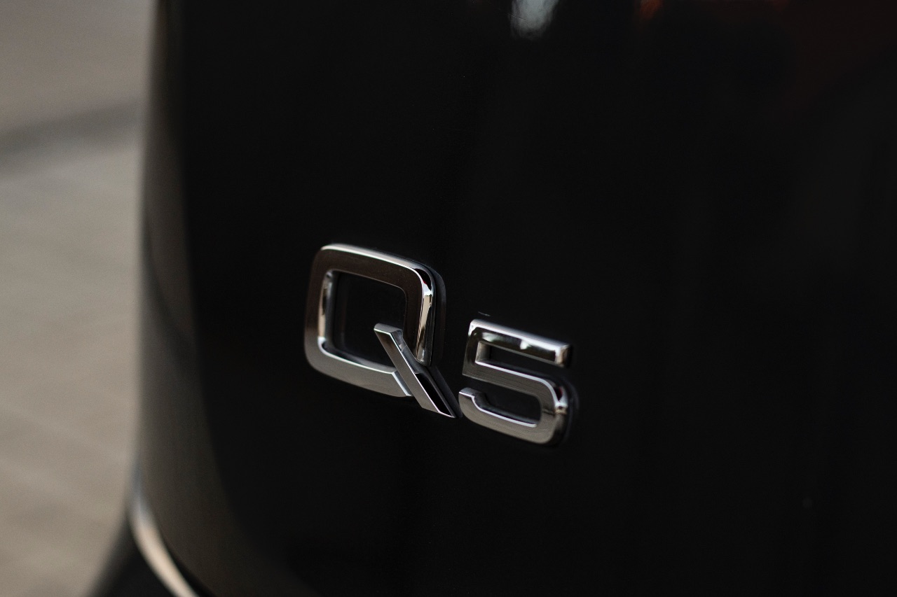 Audi Q5 - фото 15