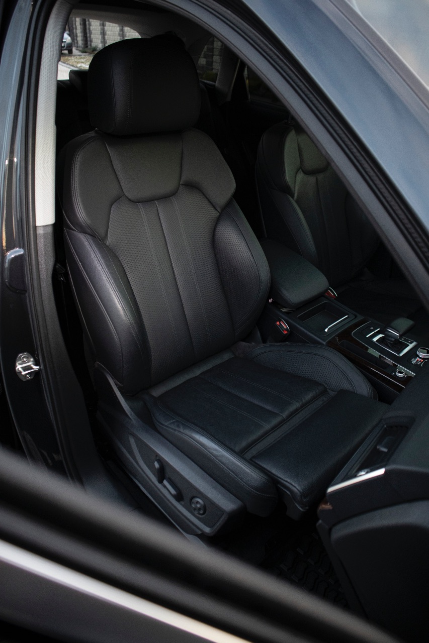 Audi Q5 - фото 24