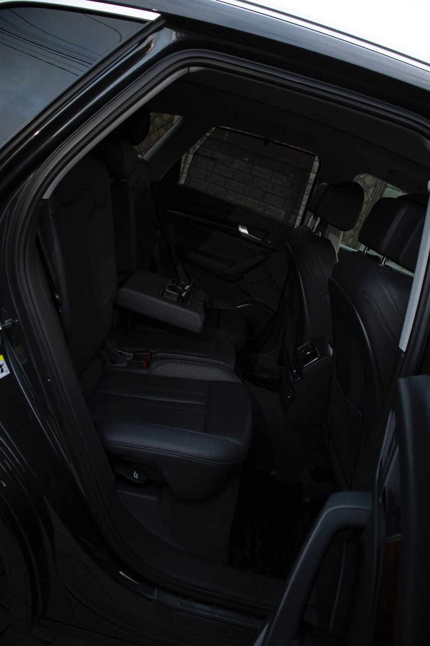 Audi Q5 - фото 26