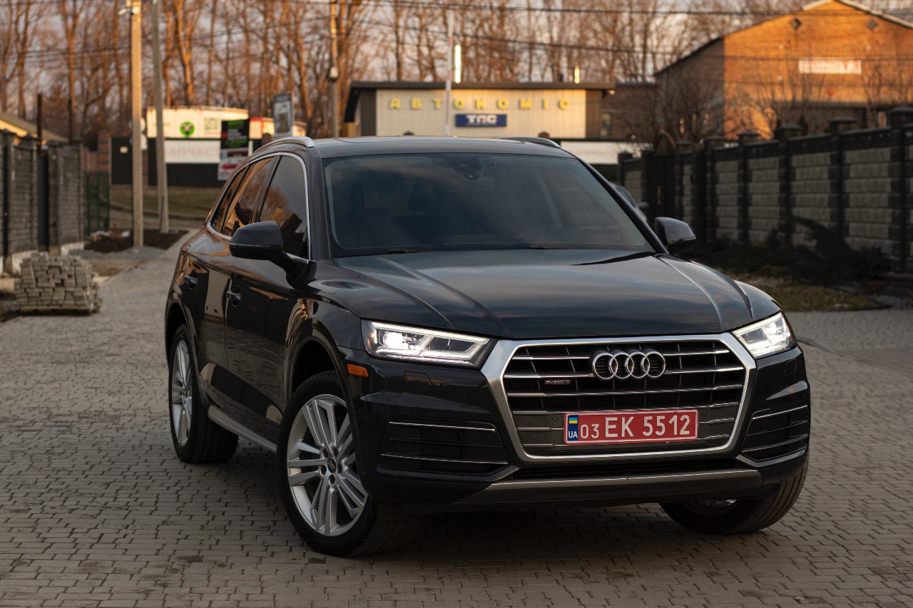 Audi Q5 - фото 3