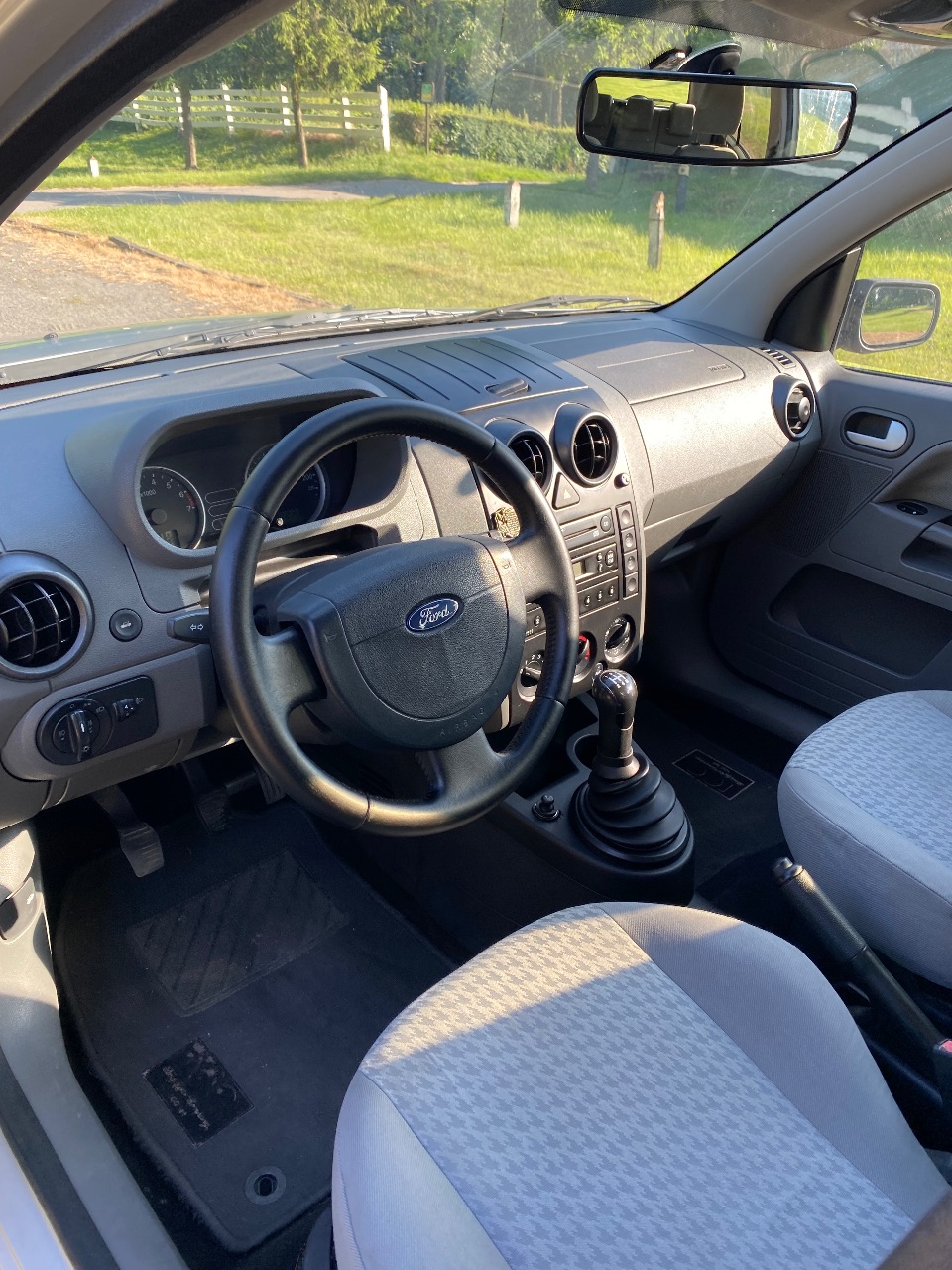 Ford Fusion - фото 25