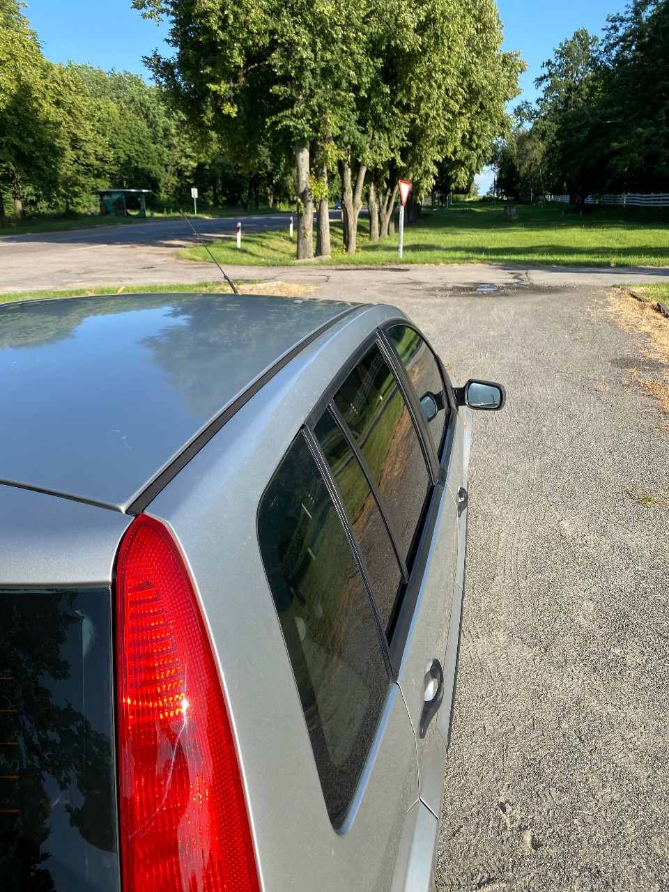 Ford Fusion - фото 9