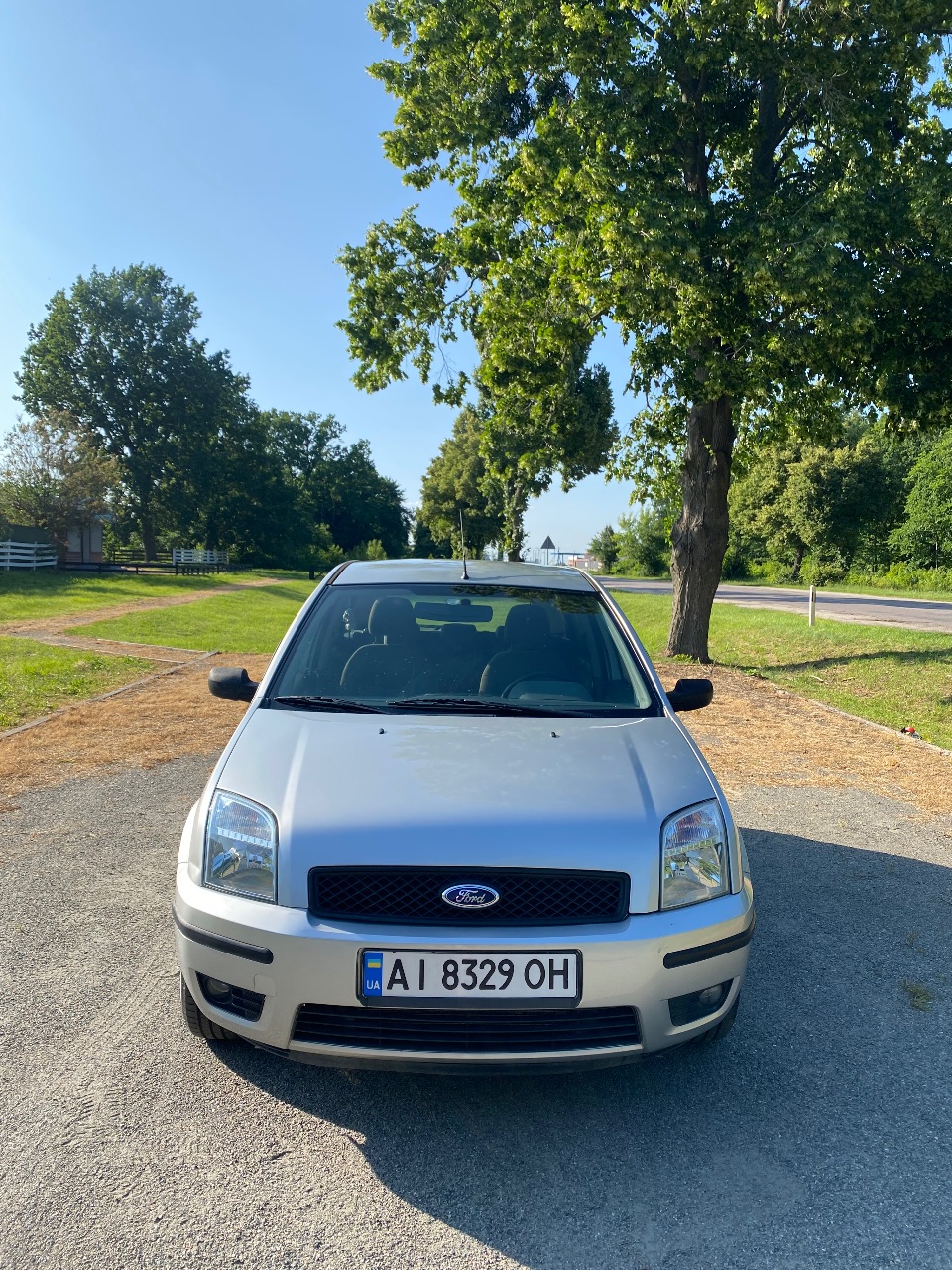 Ford Fusion - фото 1