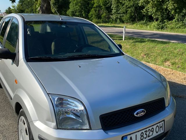Ford Fusion - зображення 4