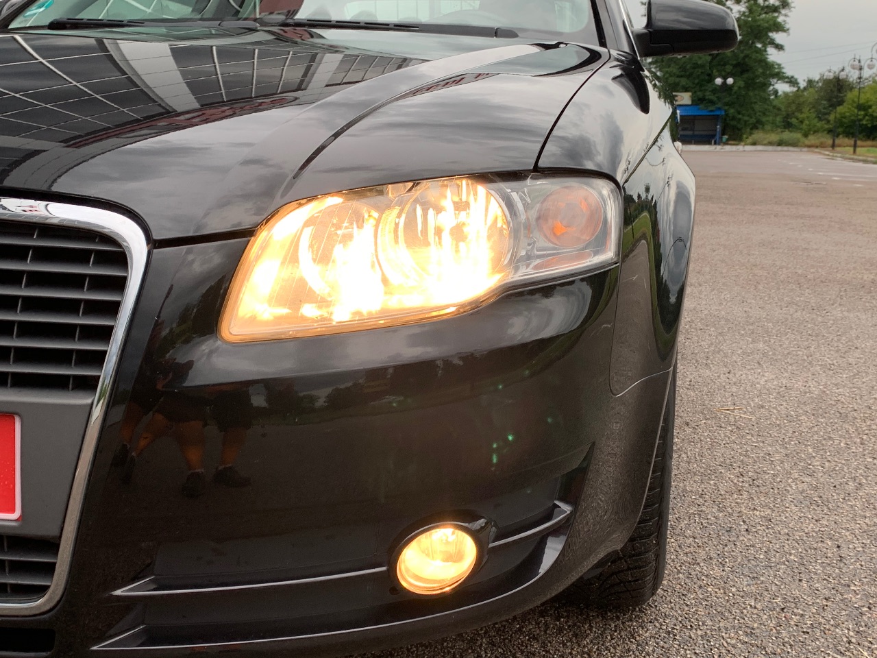 Audi A4 - фото 8