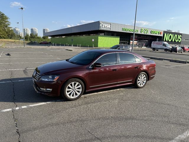 Volkswagen Passat (North America and China) 2013, Київ, $10 000 - зображення 5