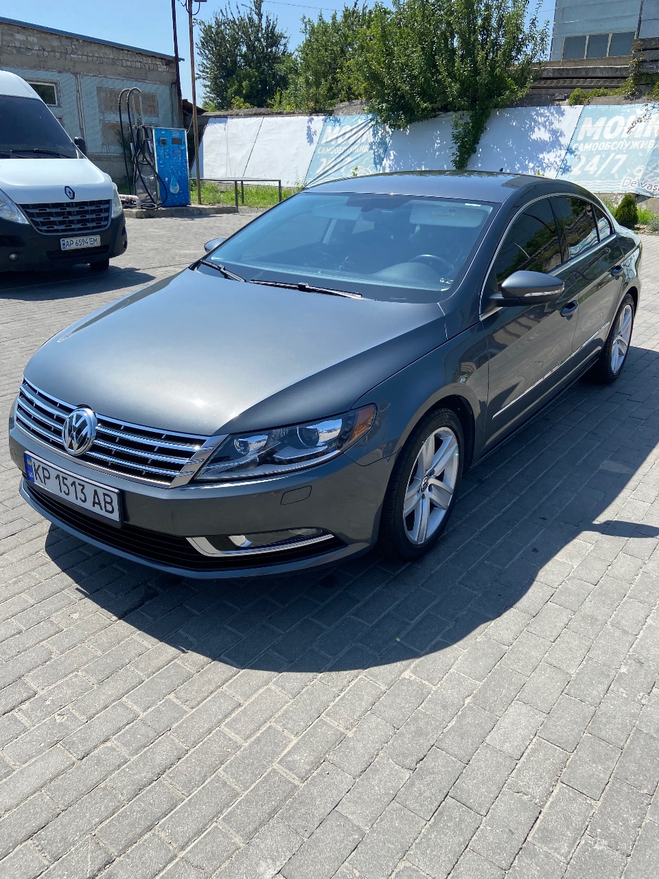 Volkswagen Passat CC - фото 1