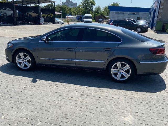 Volkswagen Passat CC - фото 4