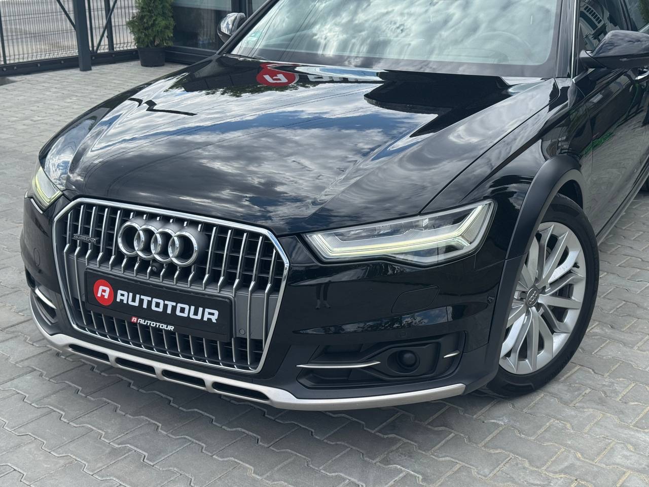 Audi A6 allroad - фото 2