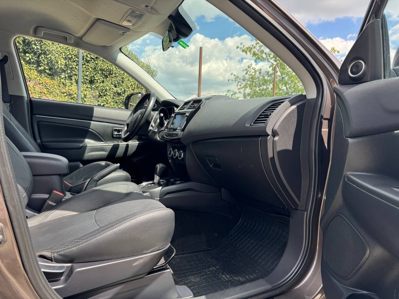 Mitsubishi ASX - фото 8