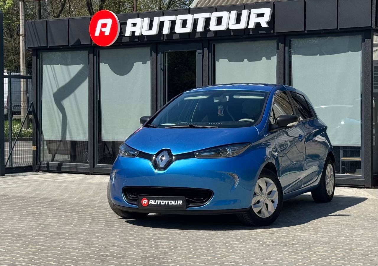 Renault ZOE - фото 1