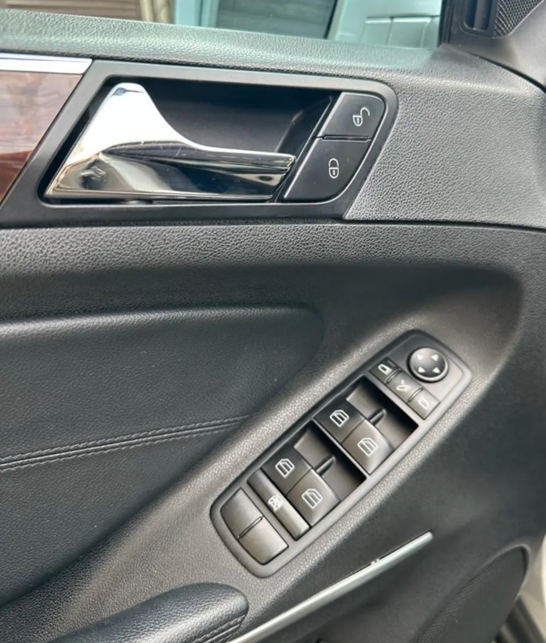 Mercedes-Benz M-Класс - фото 21