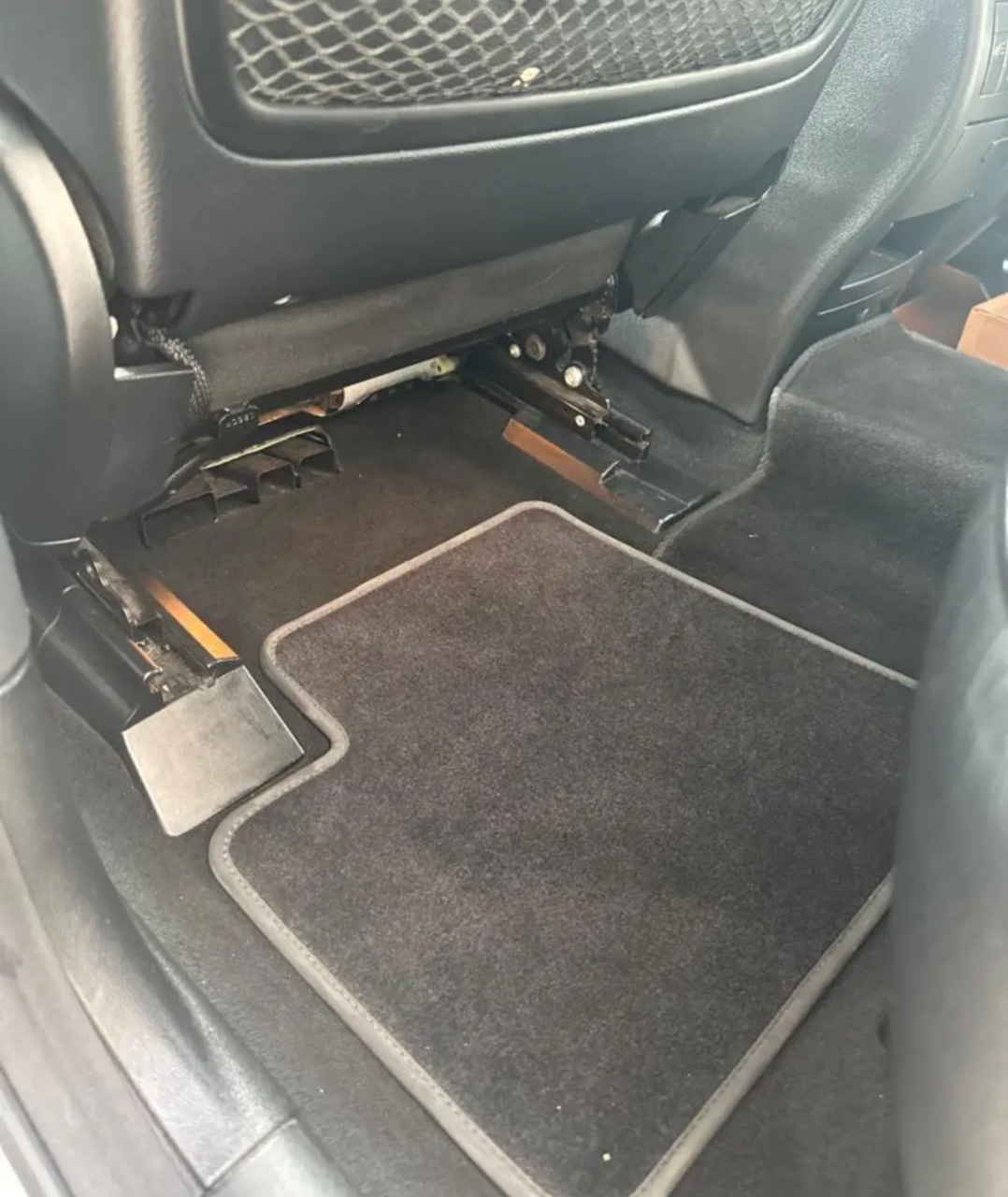 Mercedes-Benz M-Класс - фото 5