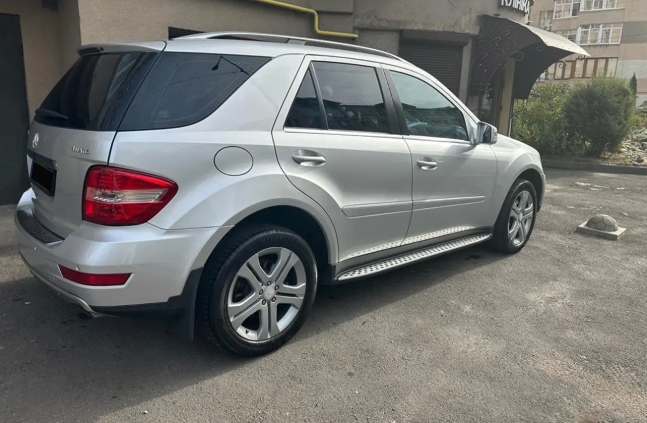 Mercedes-Benz M-Класс - фото 3