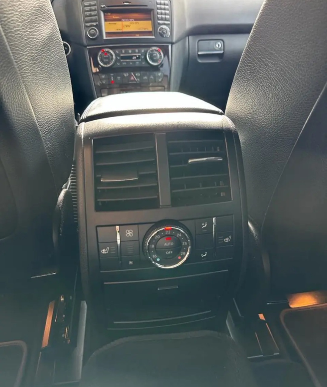 Mercedes-Benz M-Класс - фото 13