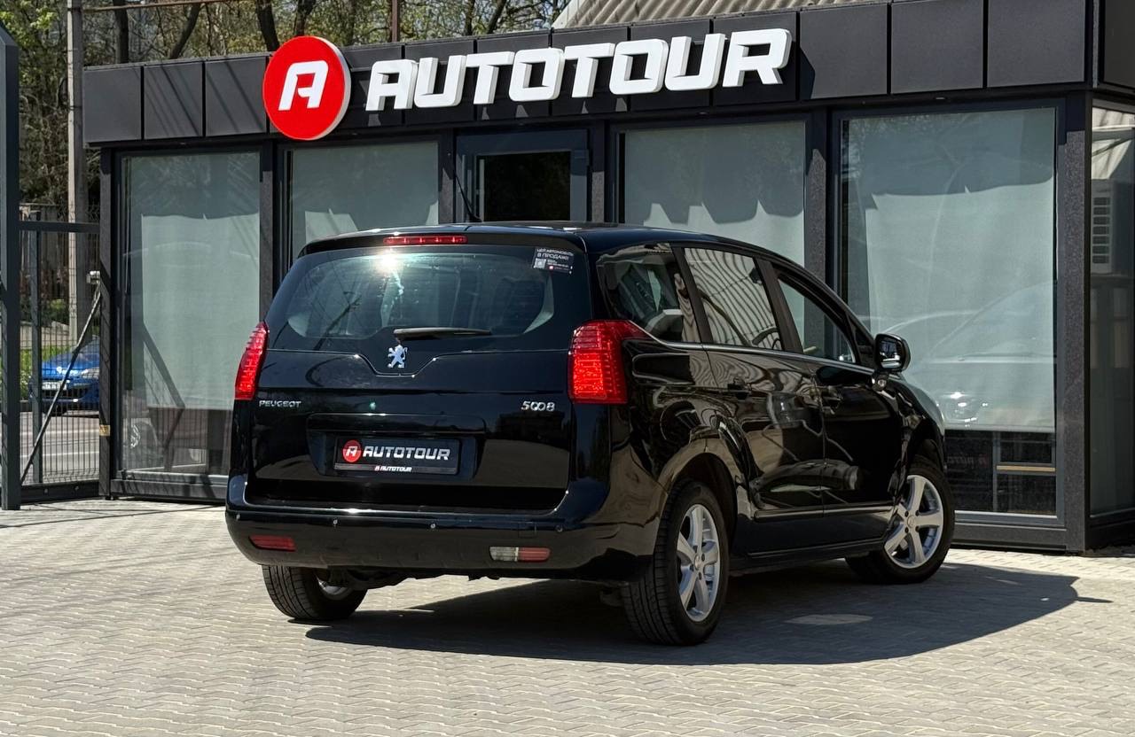 Peugeot 5008 - фото 10