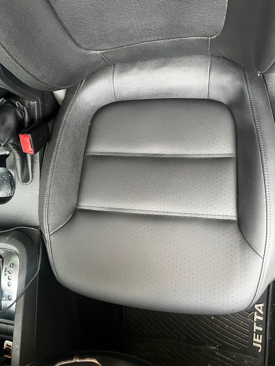 Volkswagen Jetta - фото 10