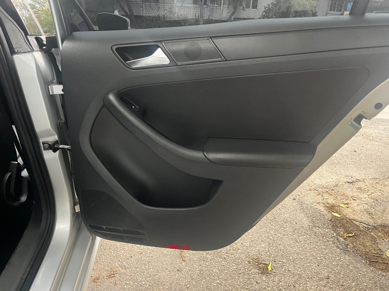 Volkswagen Jetta - фото 7