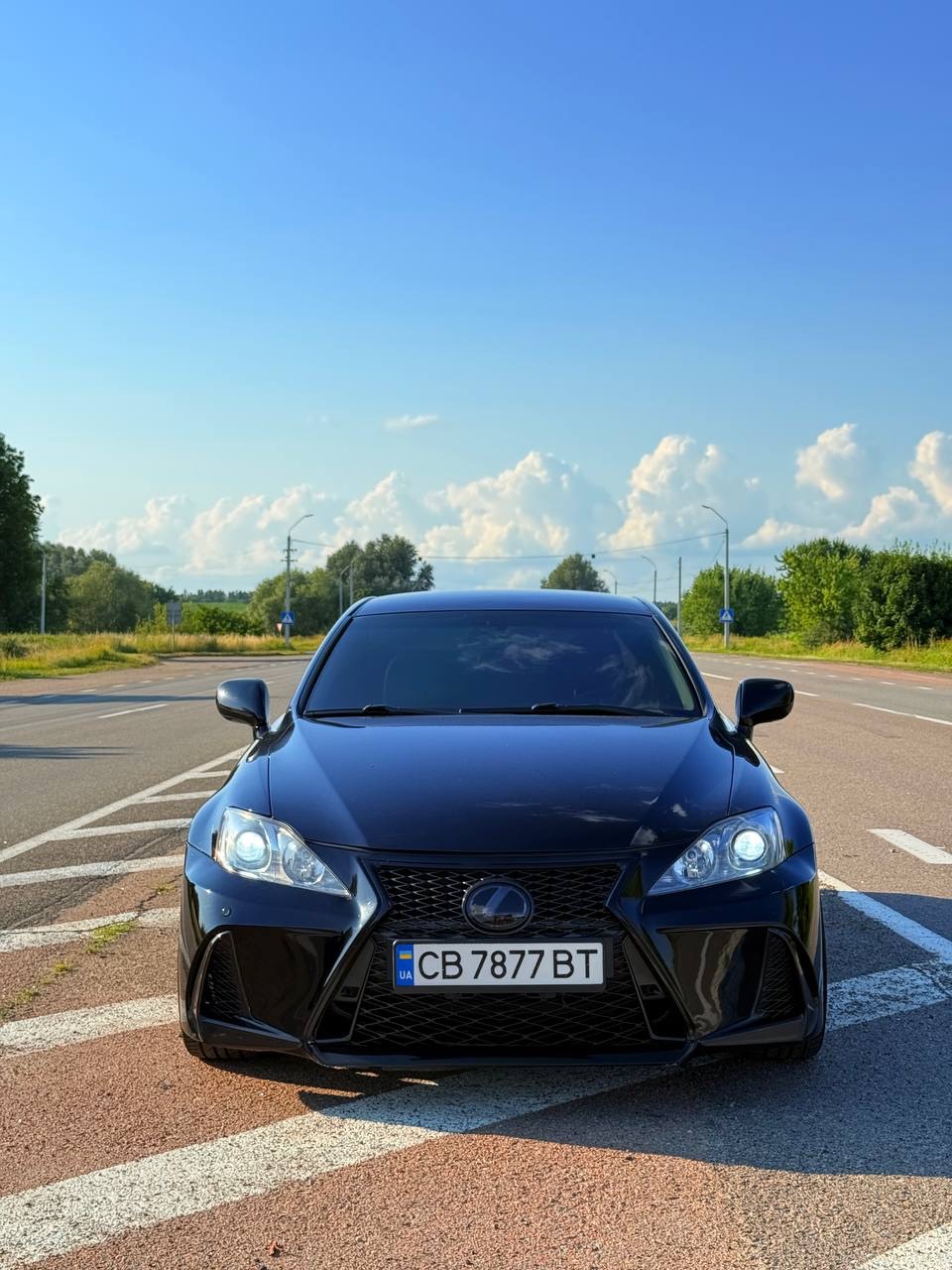 Lexus IS - фото 2