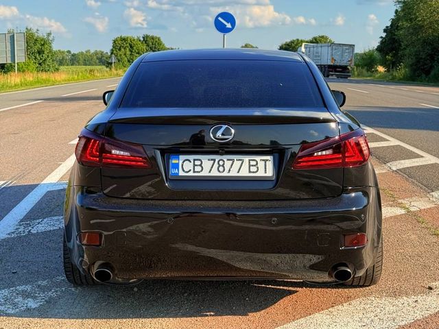 Lexus IS - зображення 3