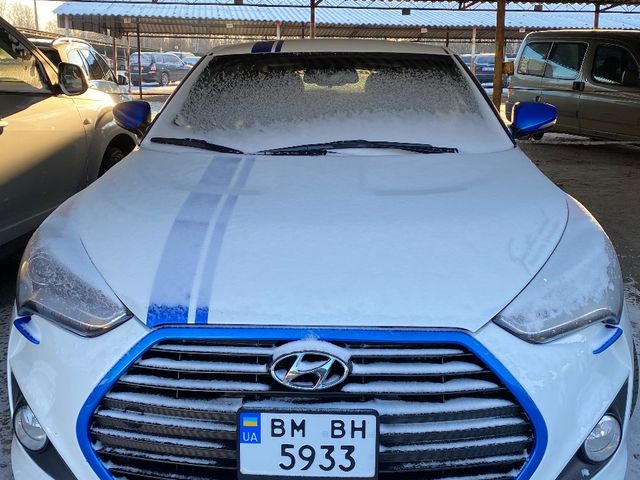 Hyundai Veloster - фото 2