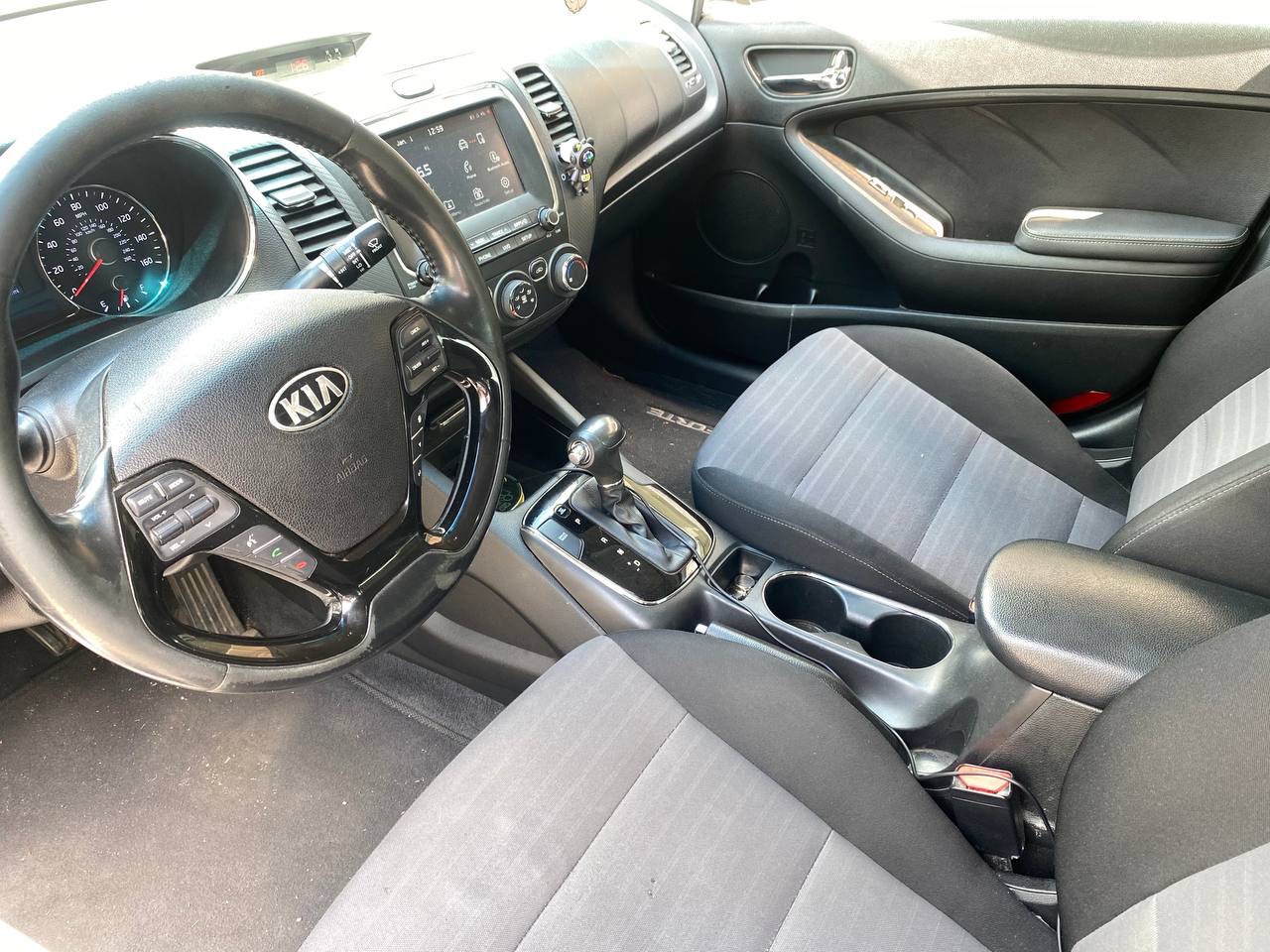 Kia Forte - фото 5