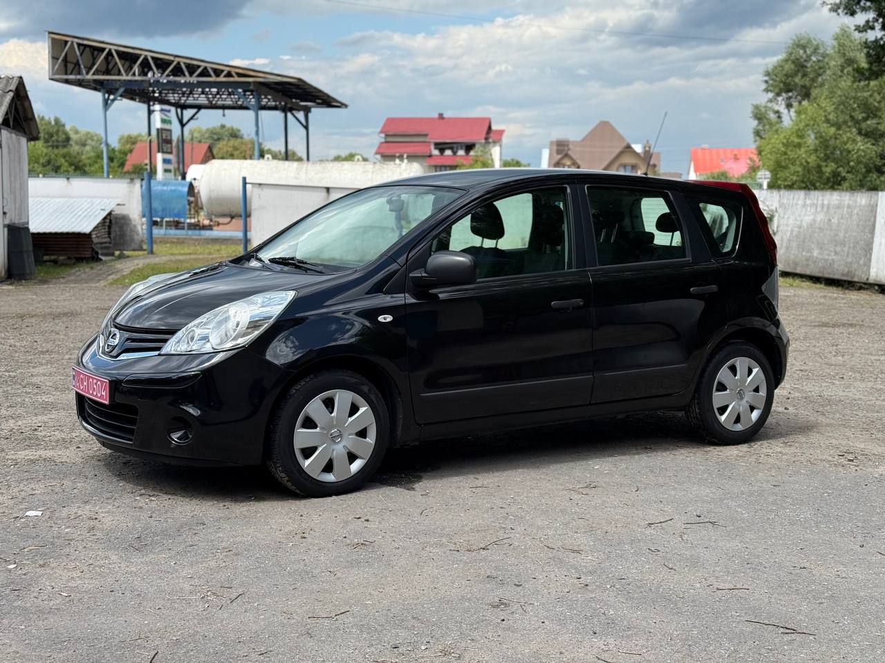 Nissan Note - фото 1