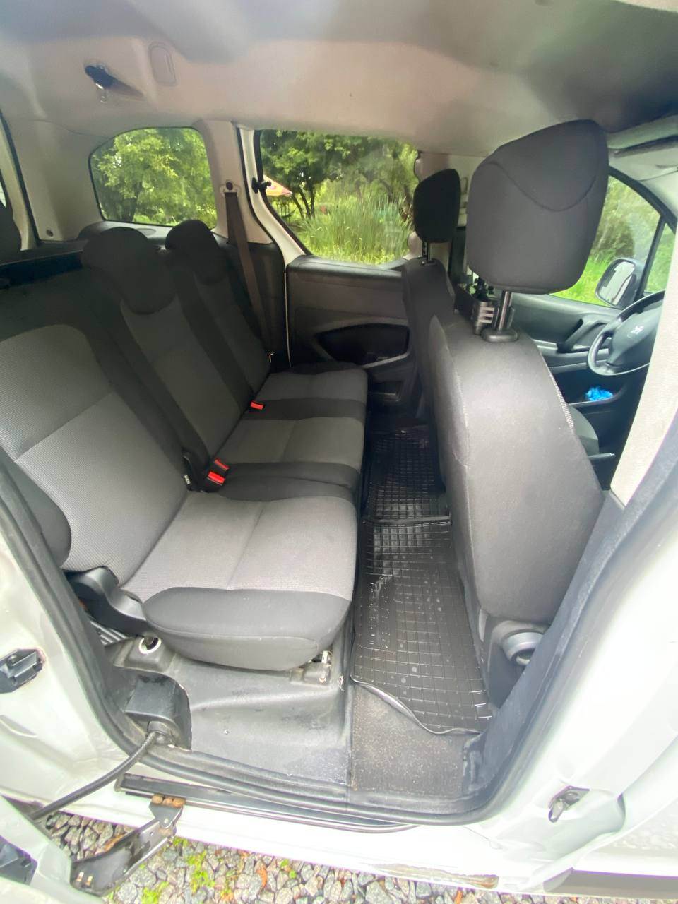 Peugeot Partner - фото 4