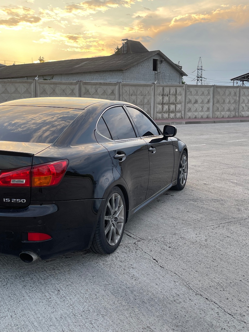 Lexus IS - фото 4