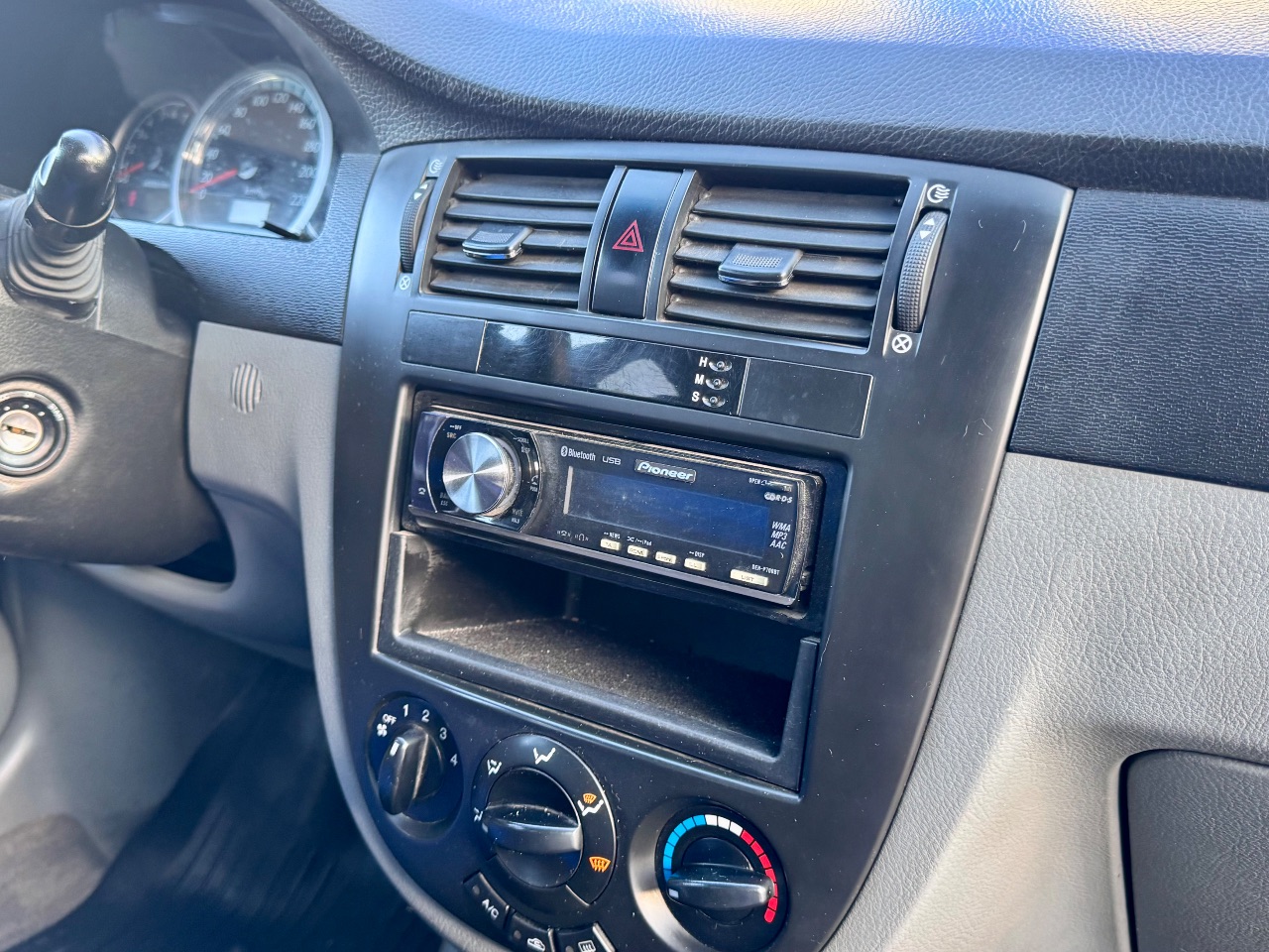 Chevrolet Lacetti - фото 13