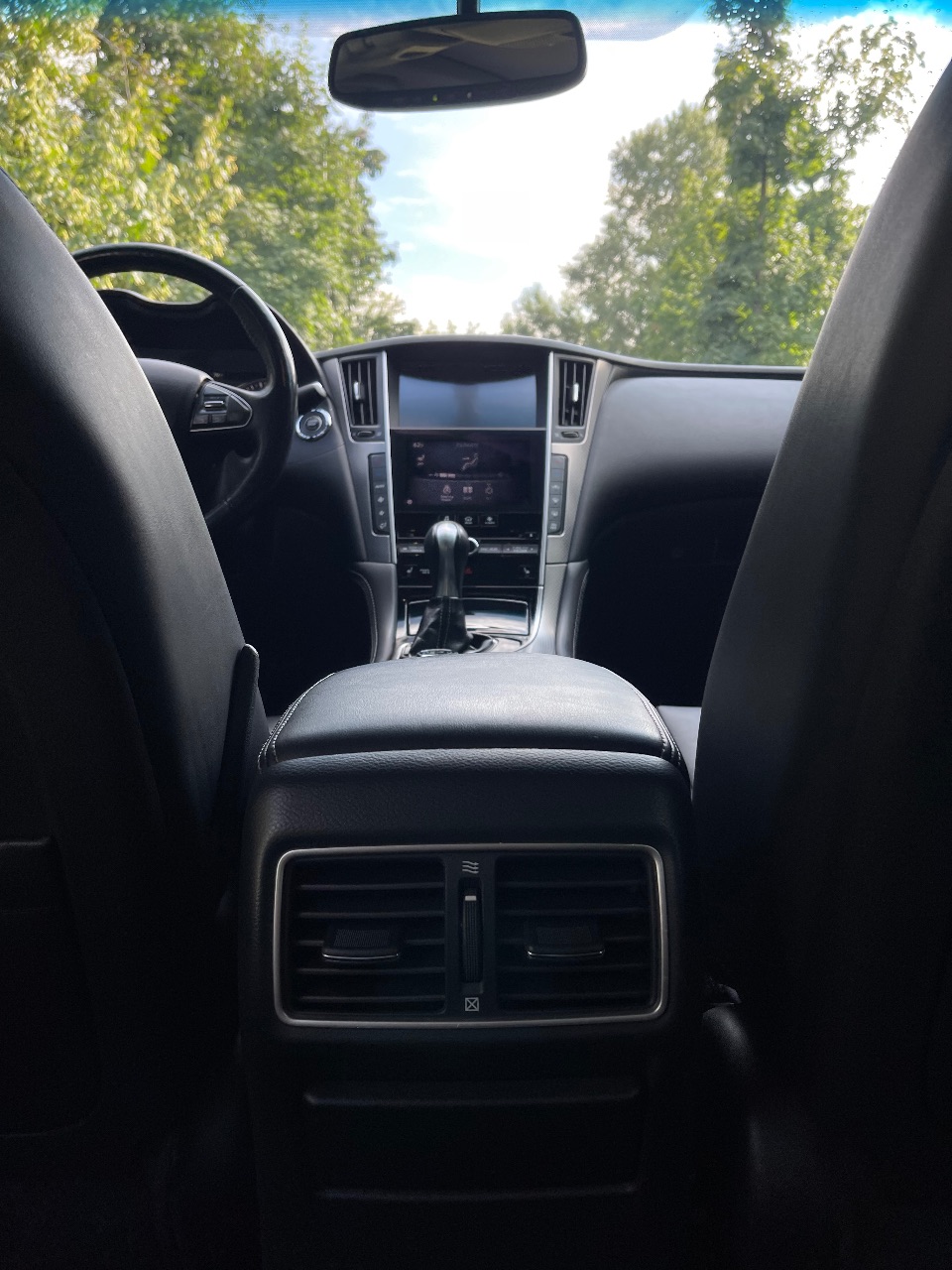 Infiniti Q50 - фото 19