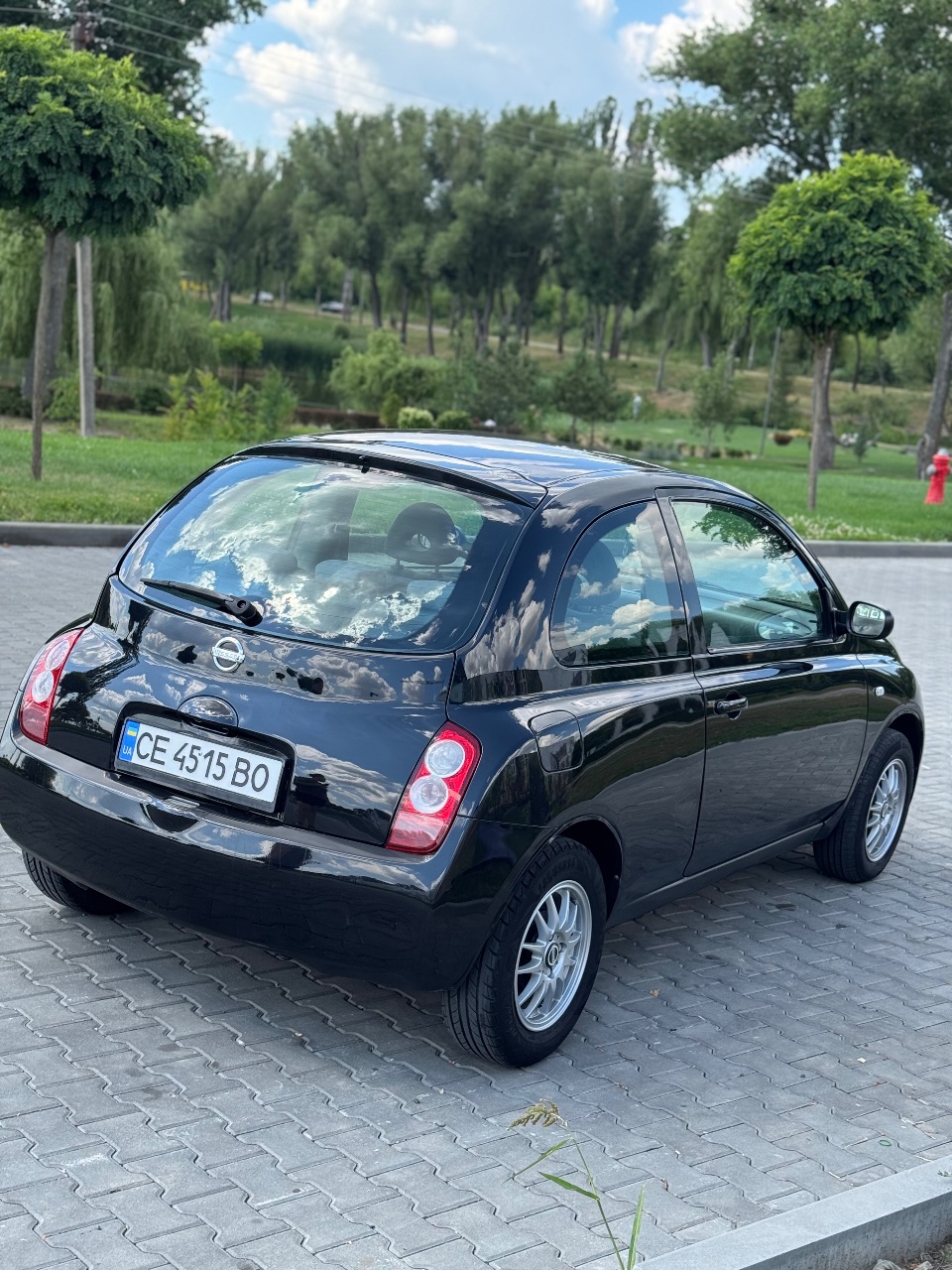 Nissan Micra - фото 12