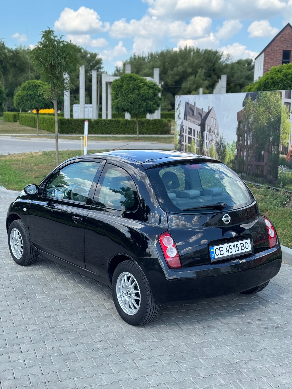 Nissan Micra - фото 5