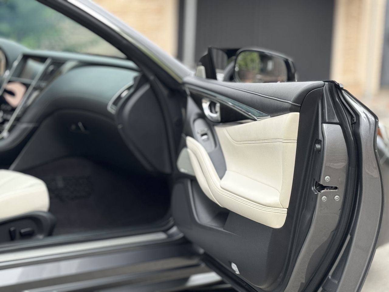 Infiniti Q60 - фото 26