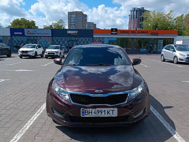 Kia Optima - фото 2