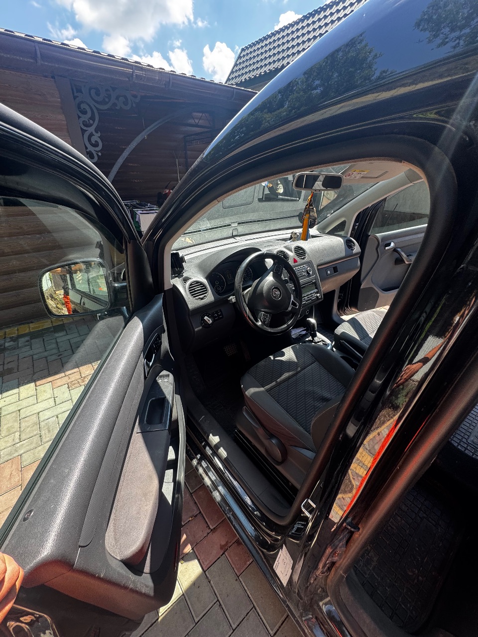 Volkswagen Caddy - фото 19