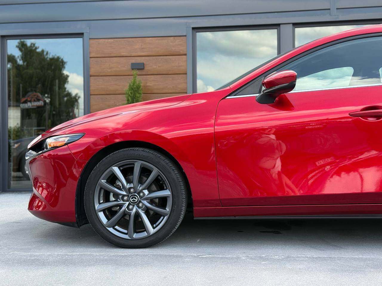 Mazda 3 - фото 11