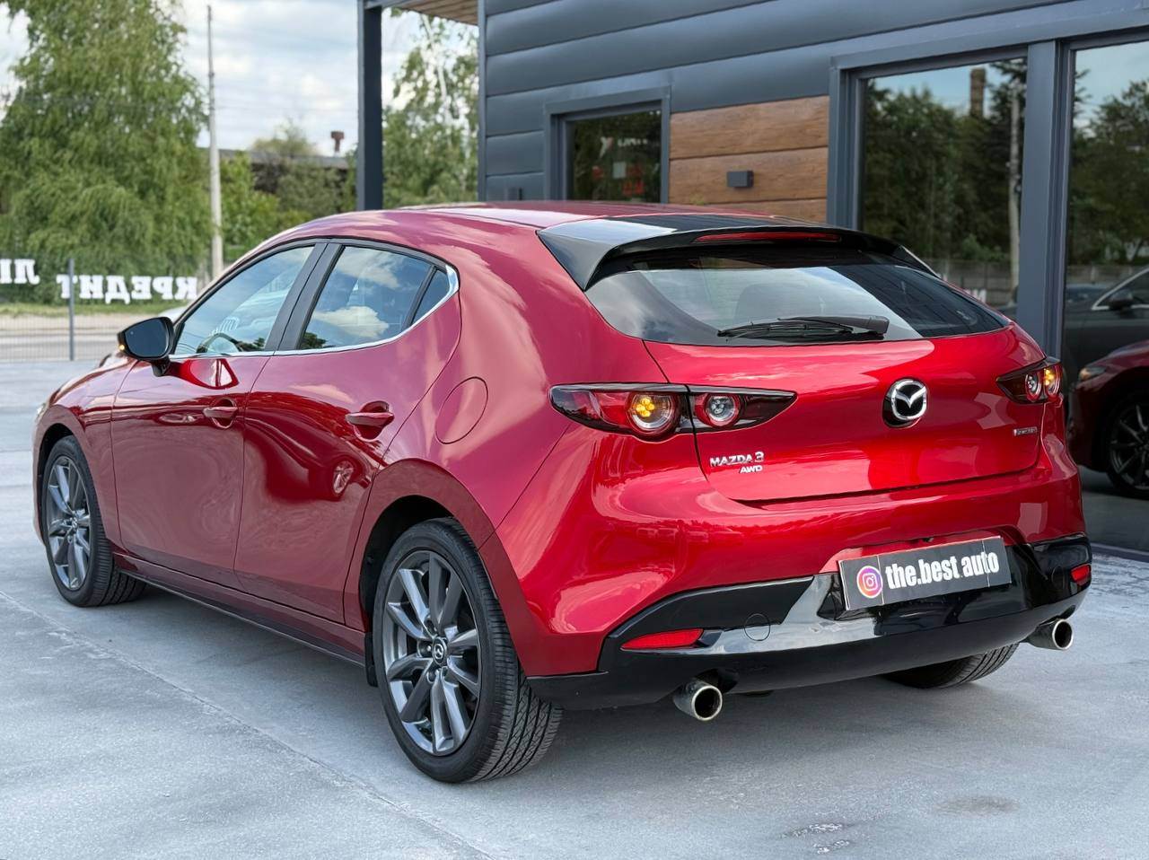 Mazda 3 - фото 13