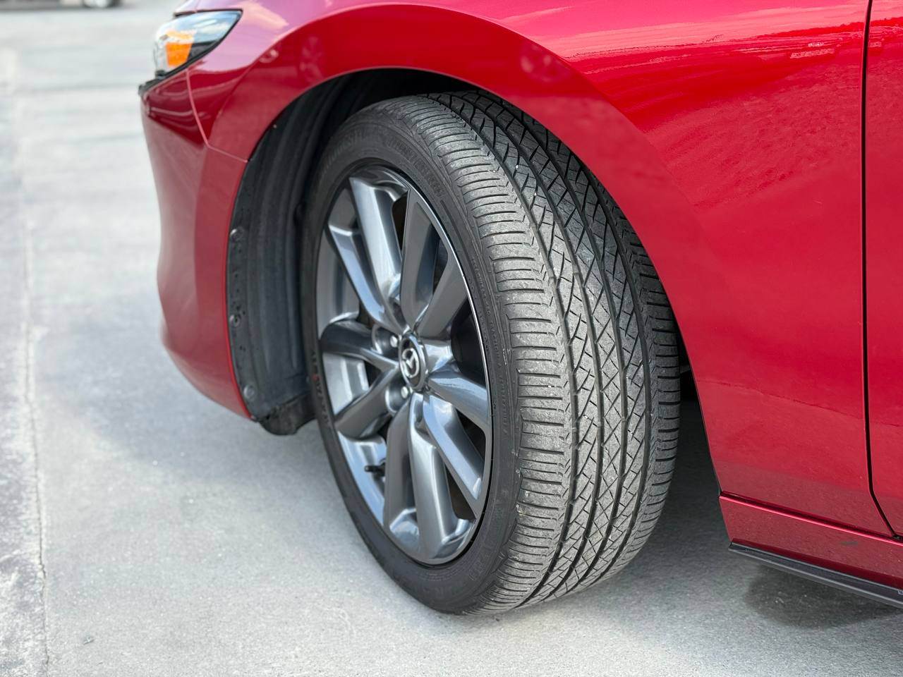 Mazda 3 - фото 8