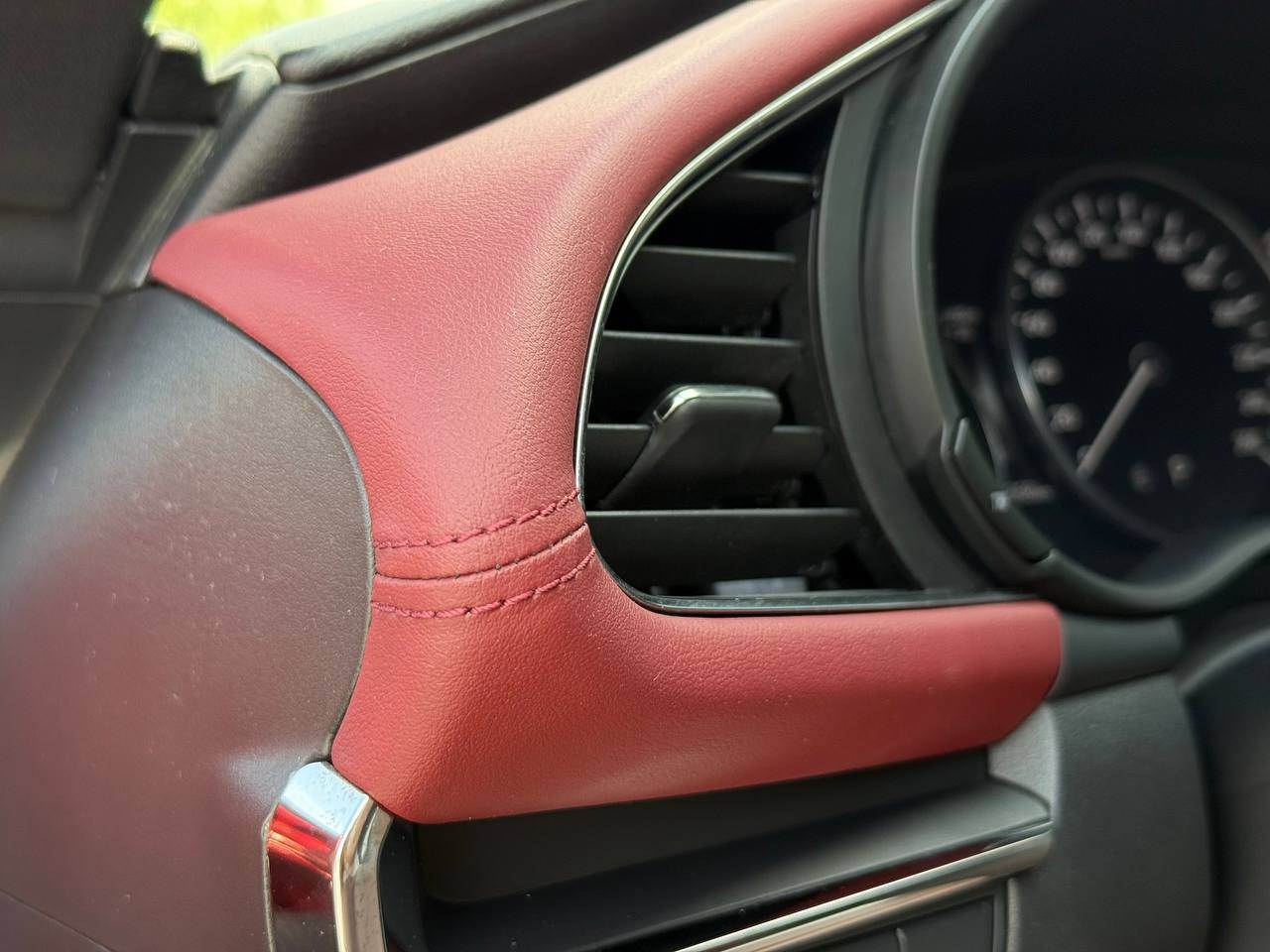 Mazda 3 - фото 33