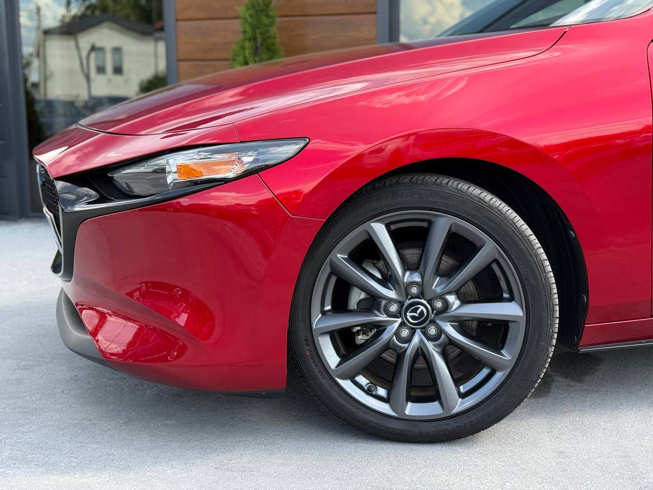 Mazda 3 - фото 7