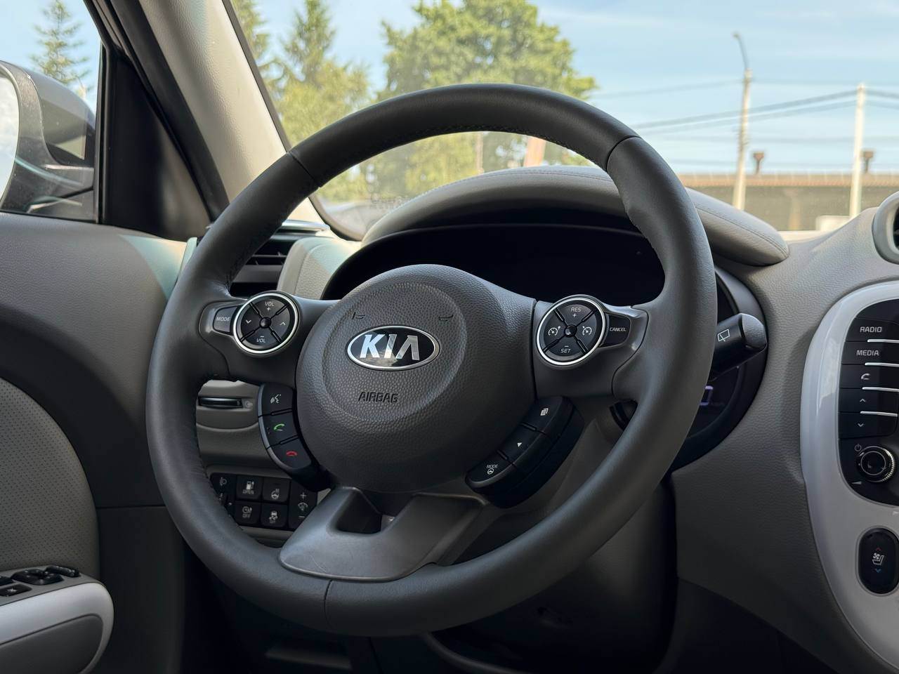 Kia Soul EV - фото 41