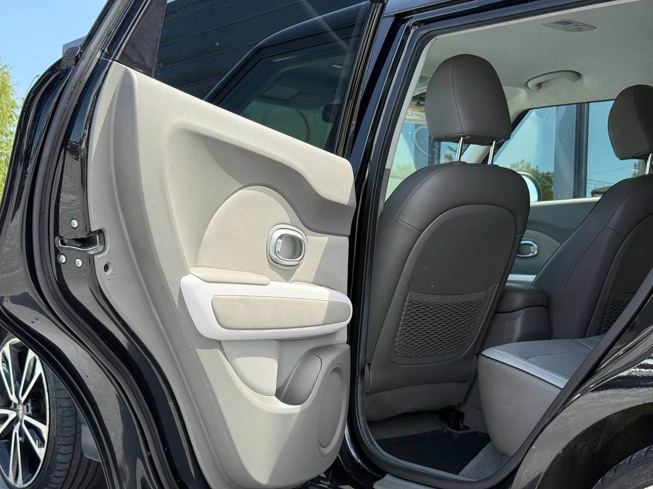 Kia Soul EV - фото 39