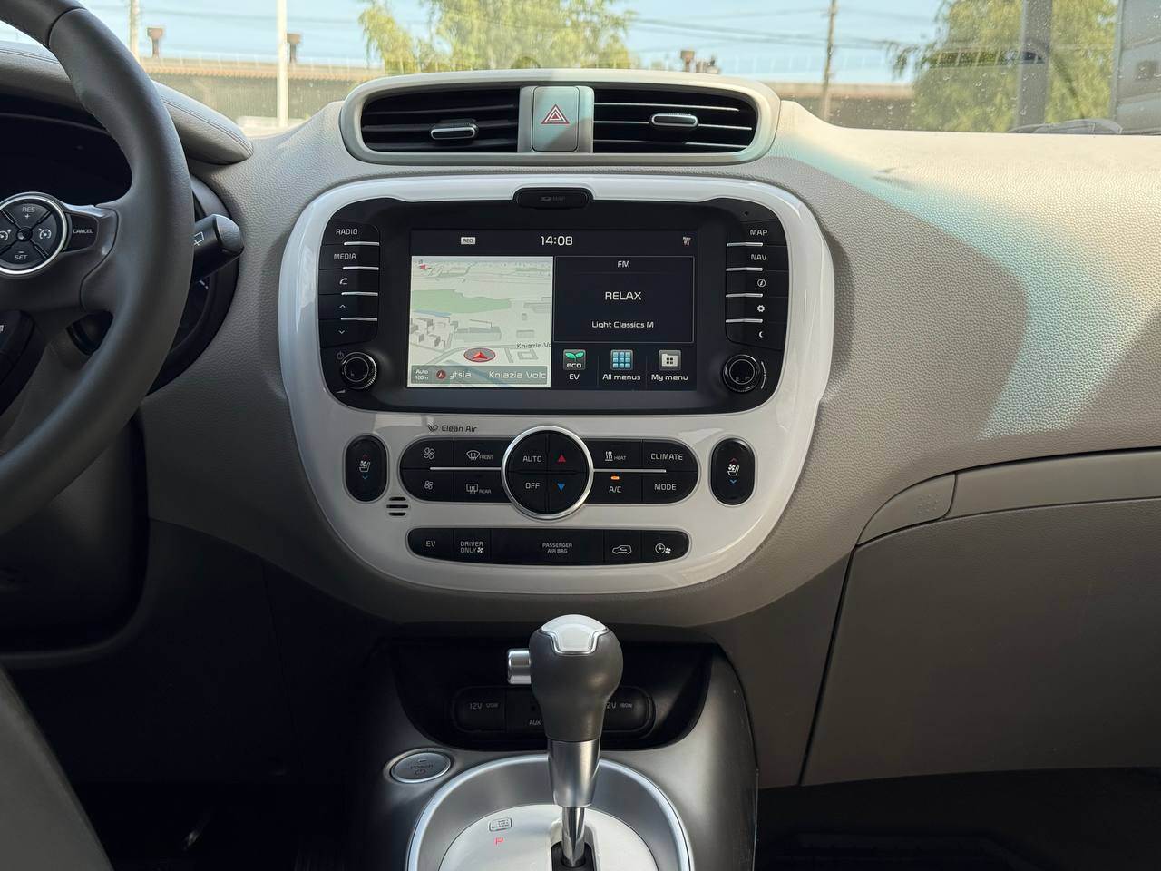 Kia Soul EV - фото 40