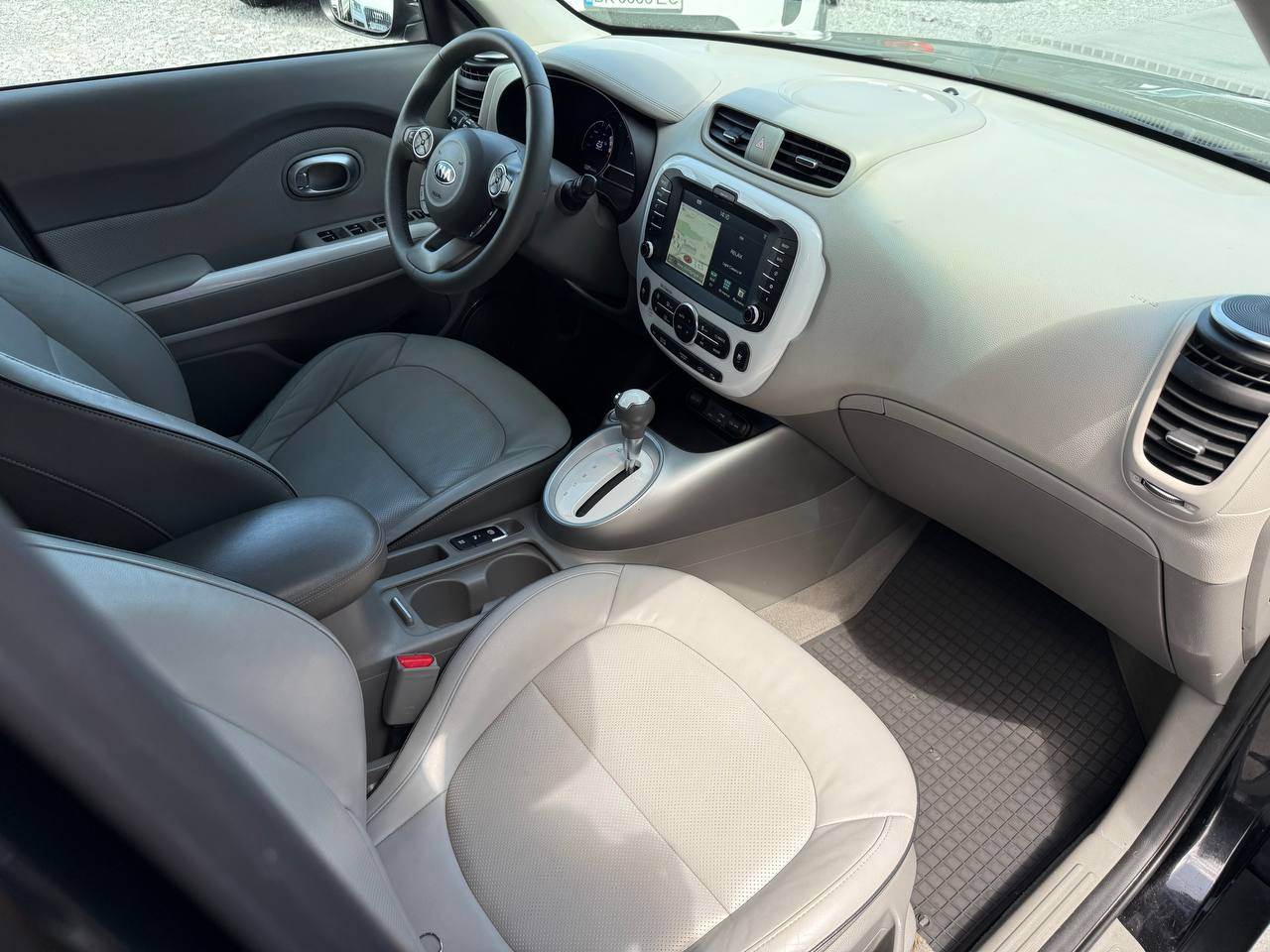 Kia Soul EV - фото 50