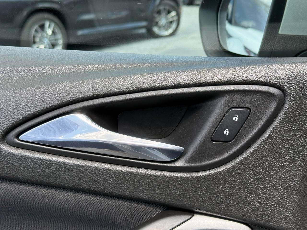 Opel Astra - фото 18