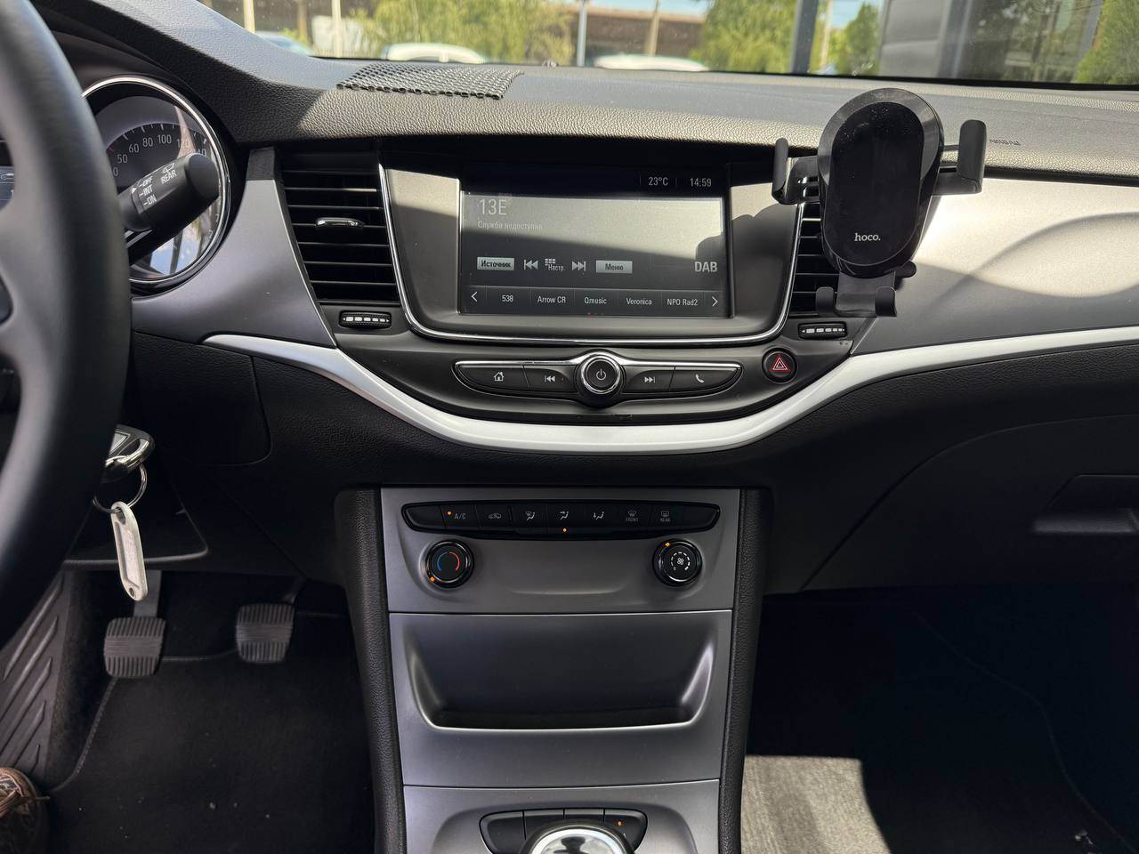 Opel Astra - фото 28