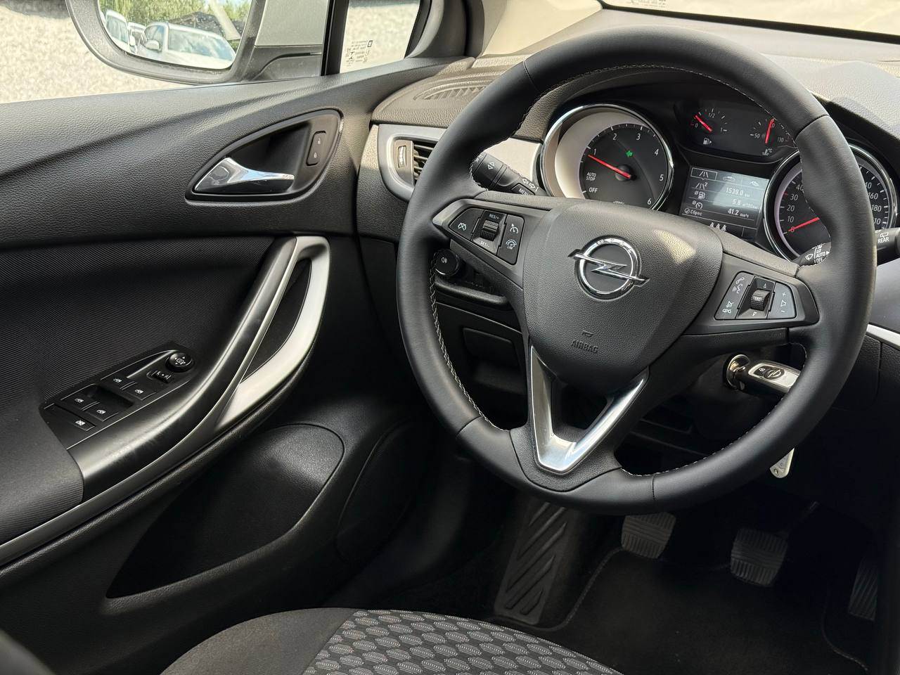 Opel Astra - фото 36