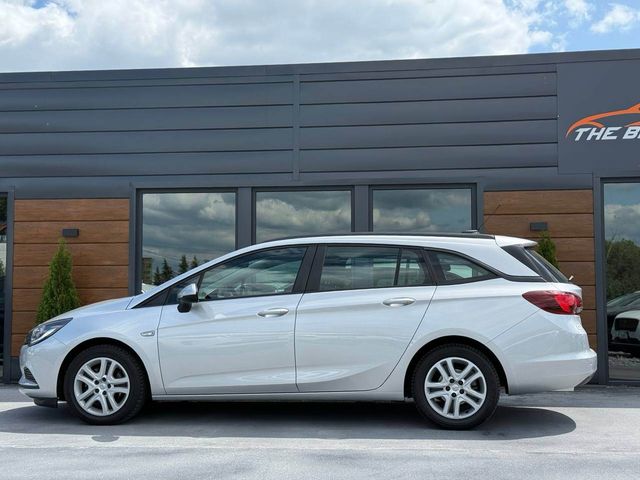 Opel Astra - фото 3